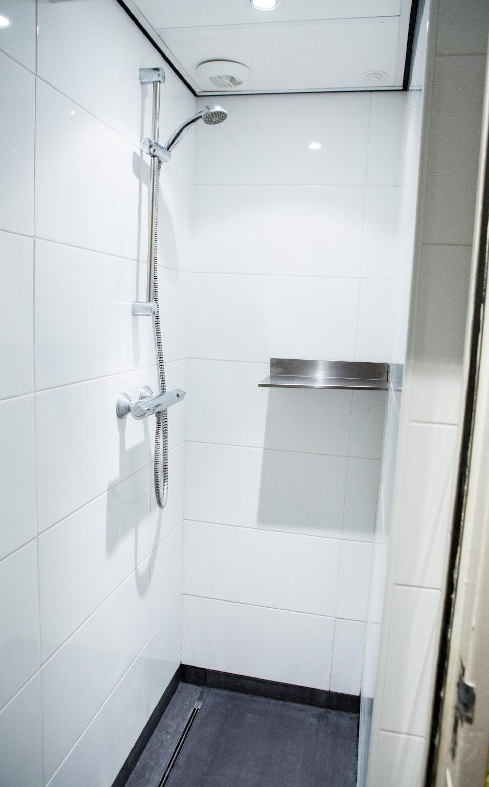 undefined The Flying Pig Uptown Hostel 7