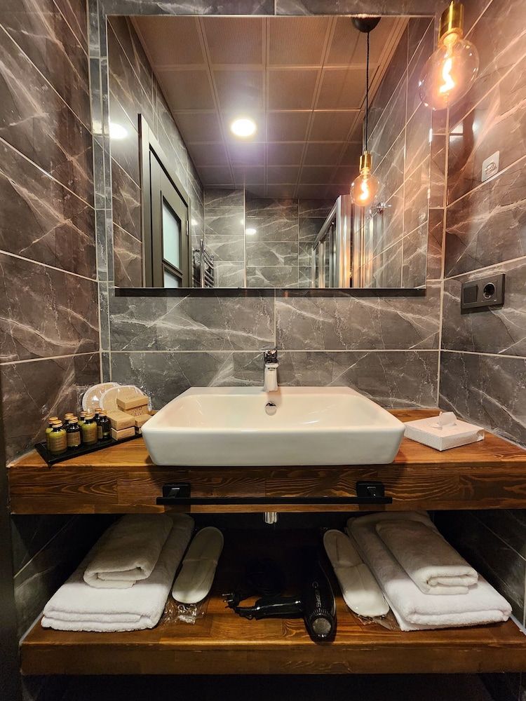 Taksim Landhouse Panoramic Taksim Studio House 6