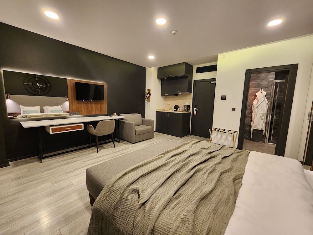 Taksim Landhouse Panoramic Taksim Studio House 8