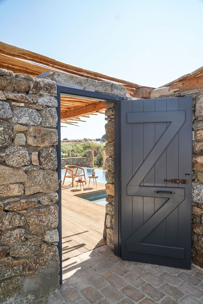 undefined Ikies of Mykonos 9