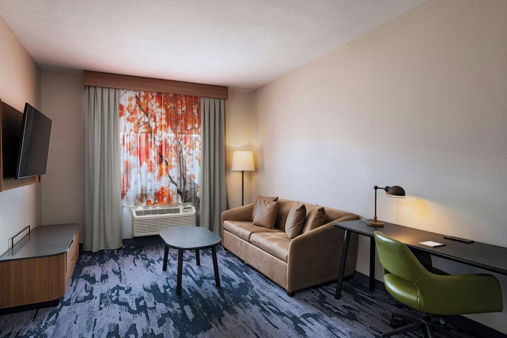 undefined Fairfield by Marriott Inn & Suites Phoenix West Chandler 3