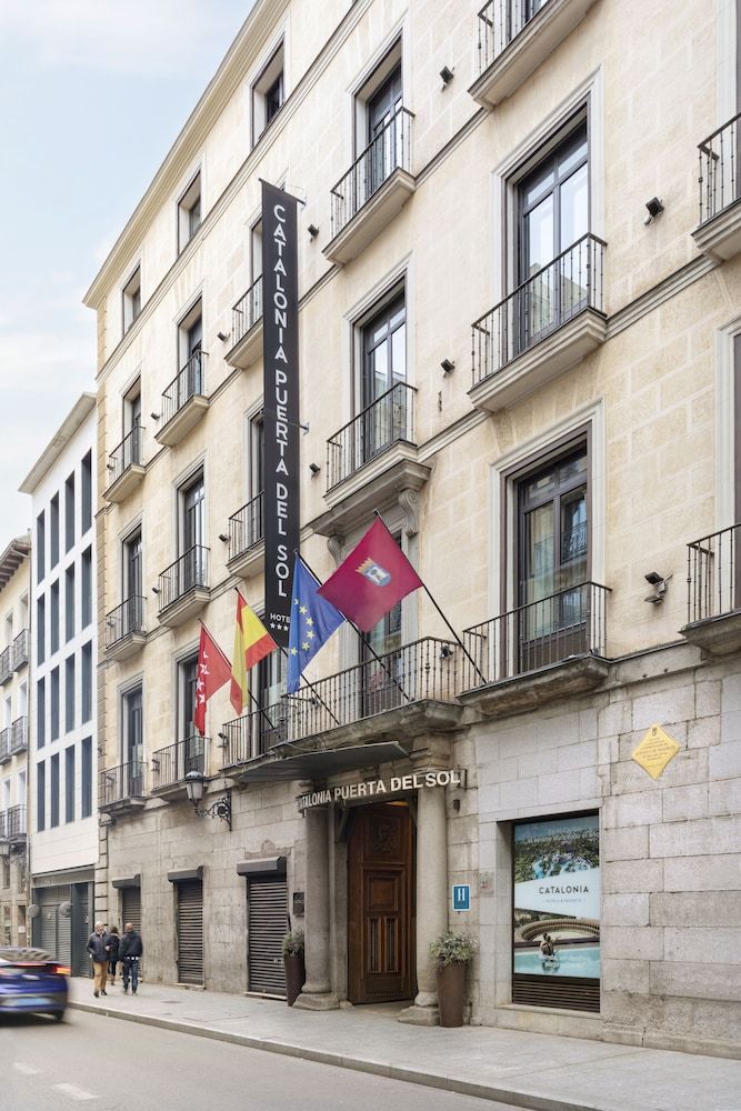 undefined Catalonia Puerta del Sol 2