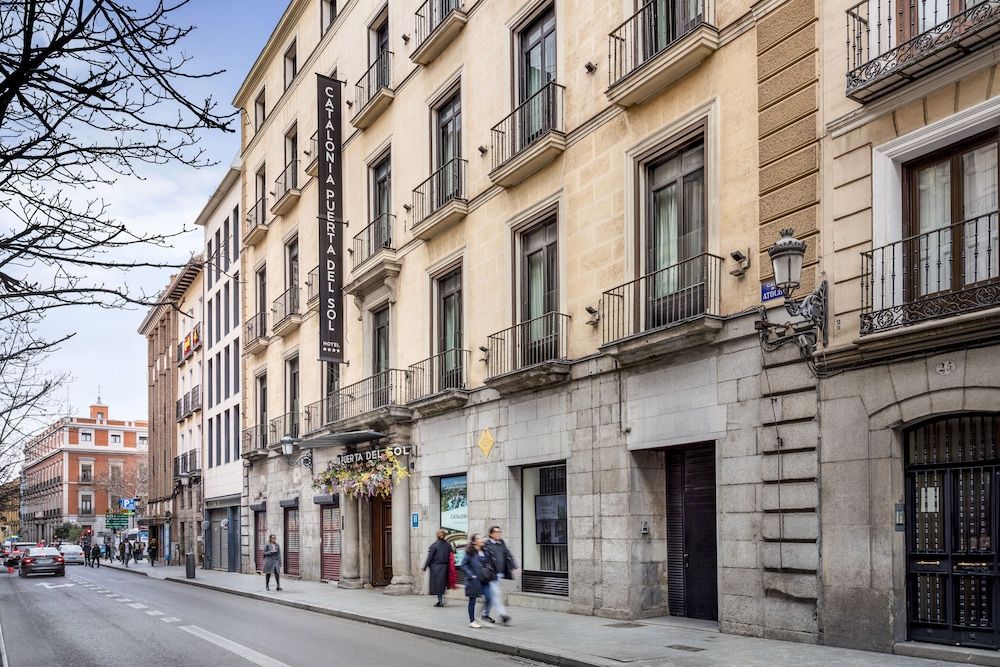 undefined Catalonia Puerta del Sol 3