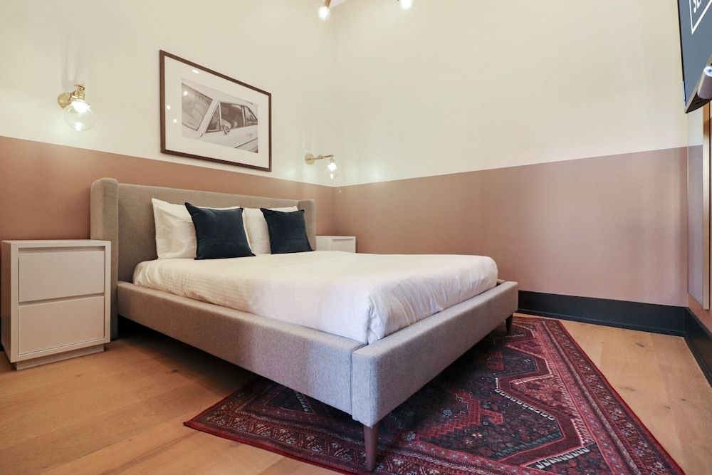 Connecting Six Bed Four Bath Apartment