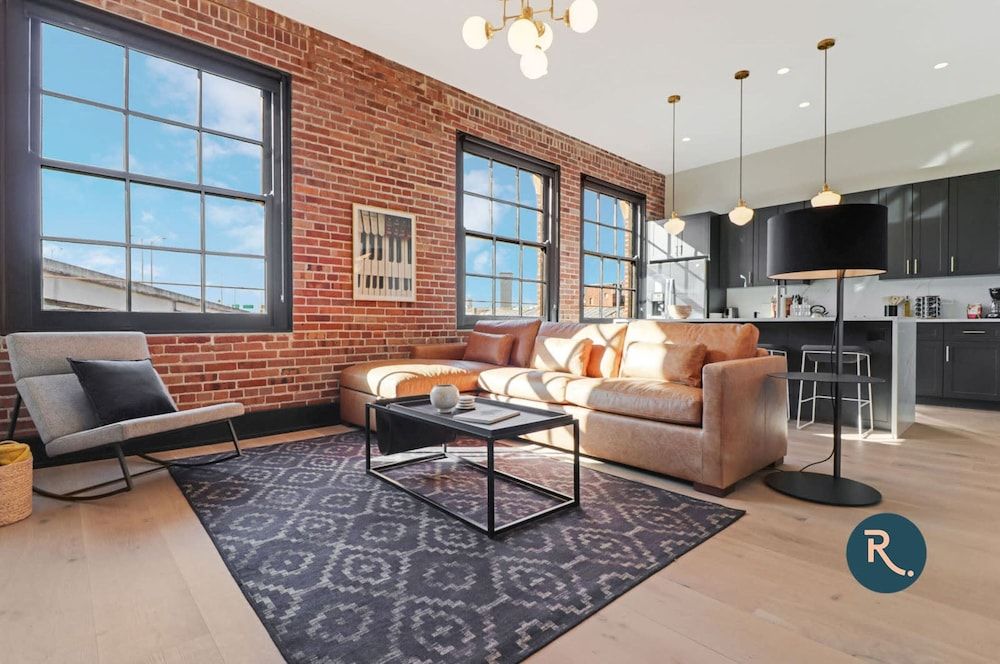 Connecting Four Bed Four Bath Apartment