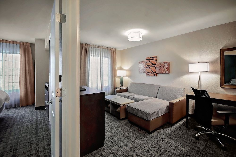 Suite, 1 Bedroom, Accessible, Kitchen (Communication Accessible)