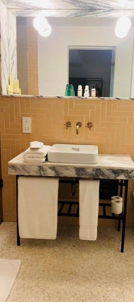 Lepic Villa Hotel Standard Double Room, 1 Queen Bed, Garden View 7