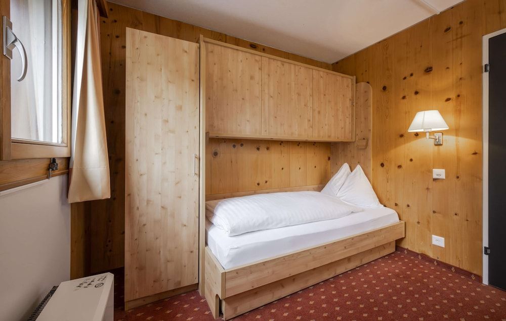 Family Triple Room, Balcony, Mountain View