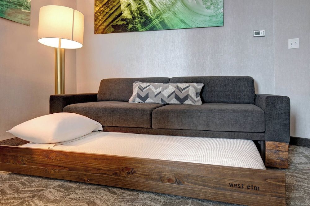 Suite, Multiple Beds