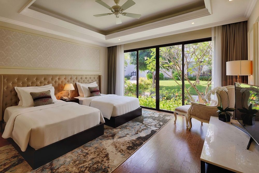 Villa, 2 Bedrooms, Pool View - VinWonders Access