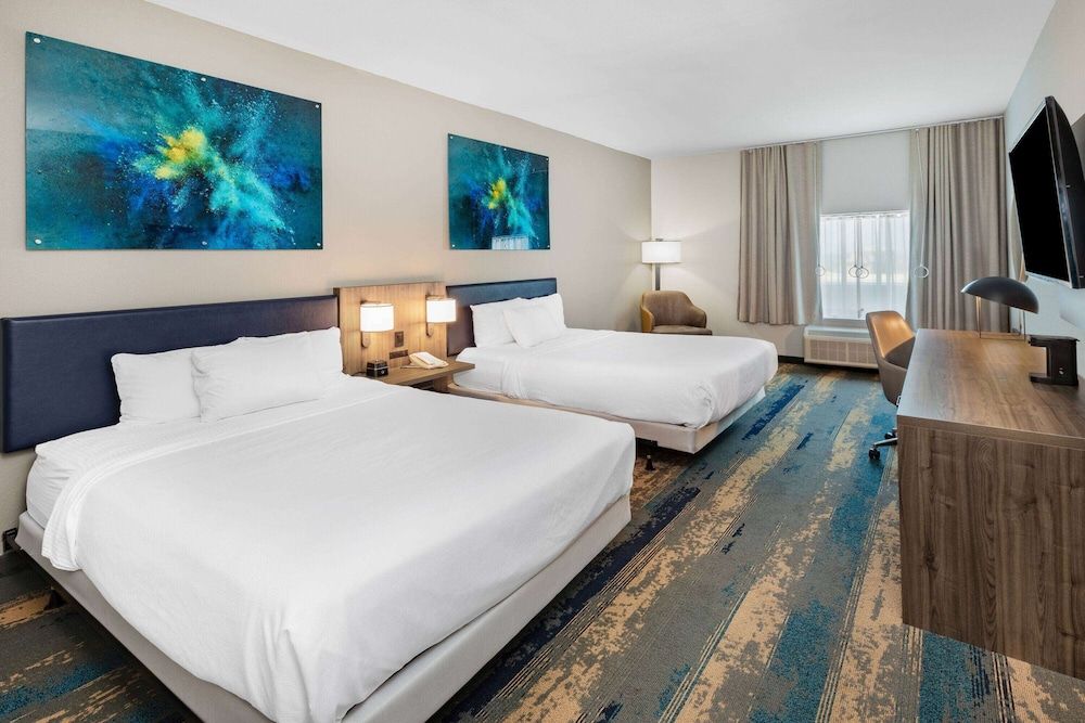 Room, 2 Queen Beds, Accessible, Non Smoking (Mobility Bathtub w/Grab Bars)