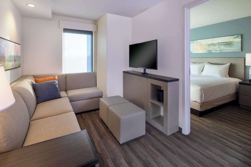 Hyatt House Lewes/Rehoboth Beach Suite, 1 Bedroom, Kitchen 6