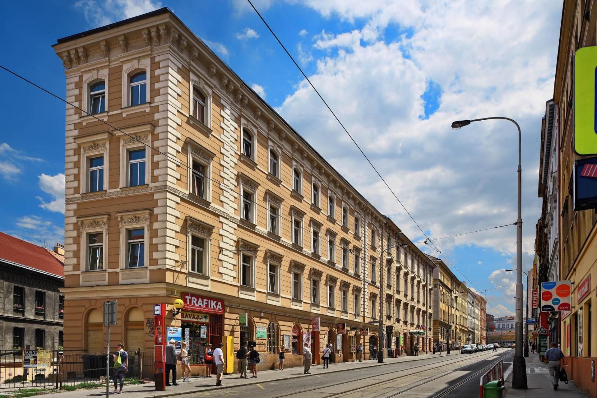 undefined Hotel Golden City 6