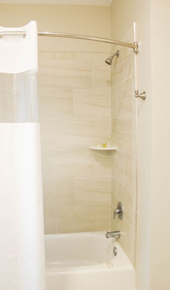 River Hotel of Southport Deluxe Studio, 1 Bedroom, Balcony, River View 7