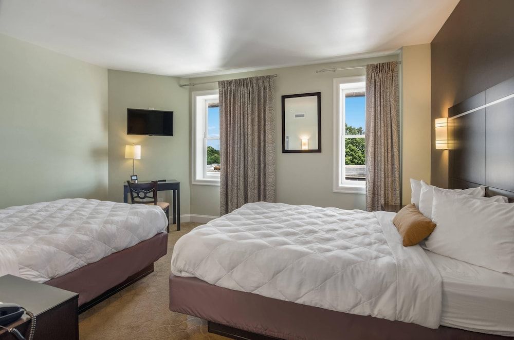 Standard Room, 2 Queen Beds, Non Smoking