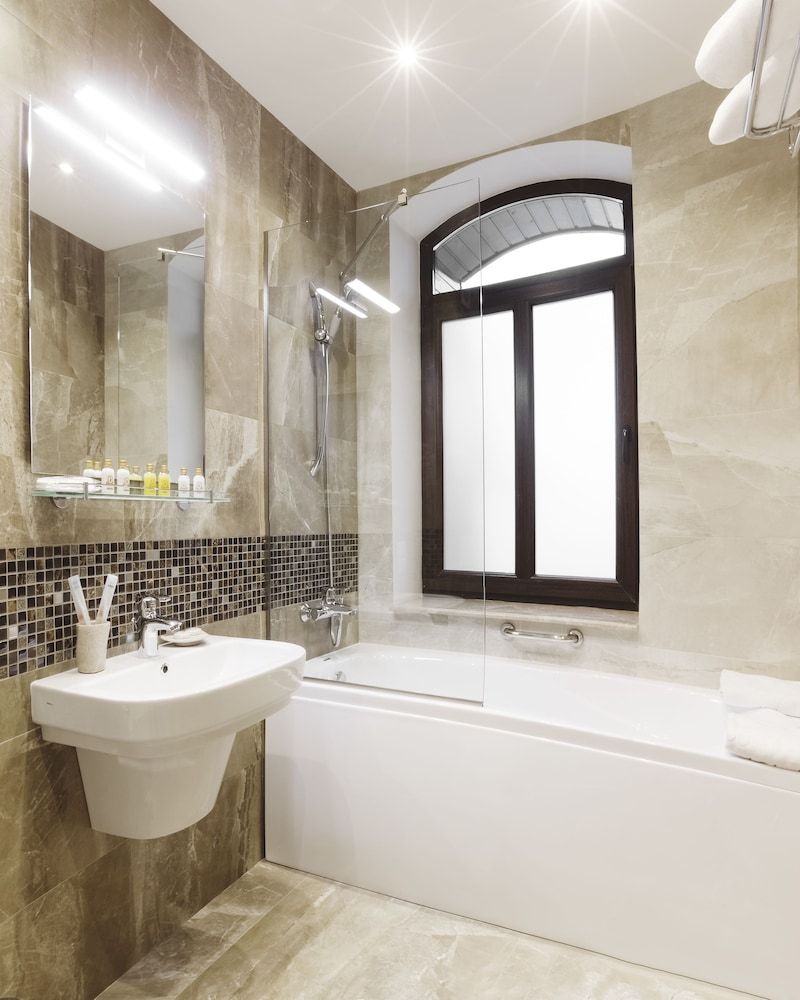 Roxen Hotel&Spa Deluxe Double Room 3