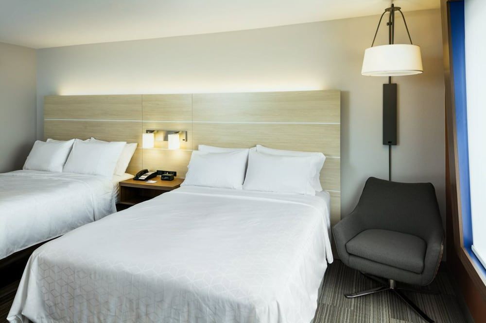 Standard Room, 2 Twin Beds, Accessible Bathtub (Comm, Mobil, Access Tub)
