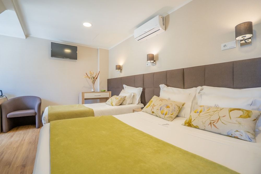 undefined Dinya Lisbon Hotel