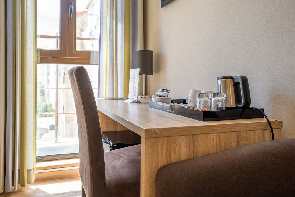 Dinya Lisbon Hotel Double or Twin Room 28