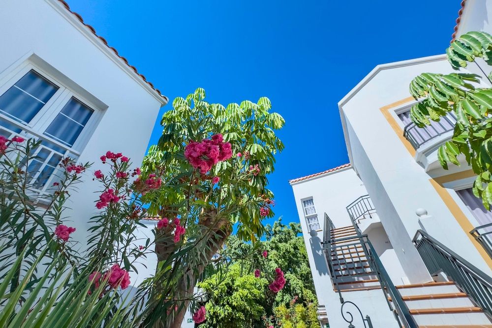 undefined Apartamentos Parque del Sol 3