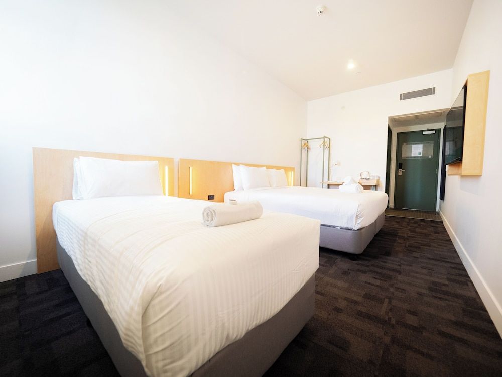 King Plus One with Ensuite