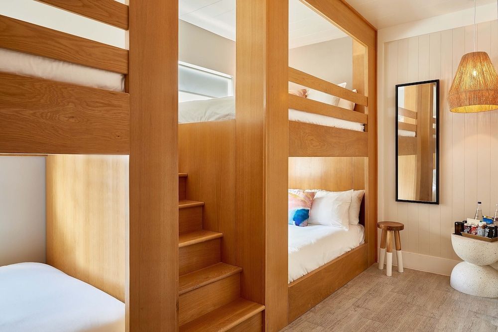 undefined Life House, South of Fifth 4