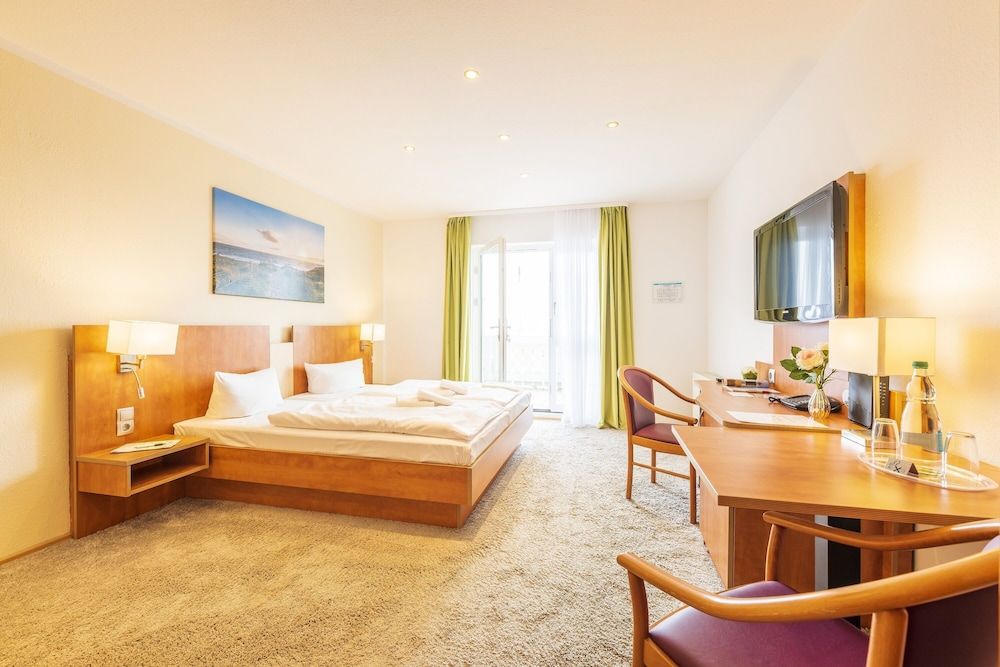 Double Room, Balcony