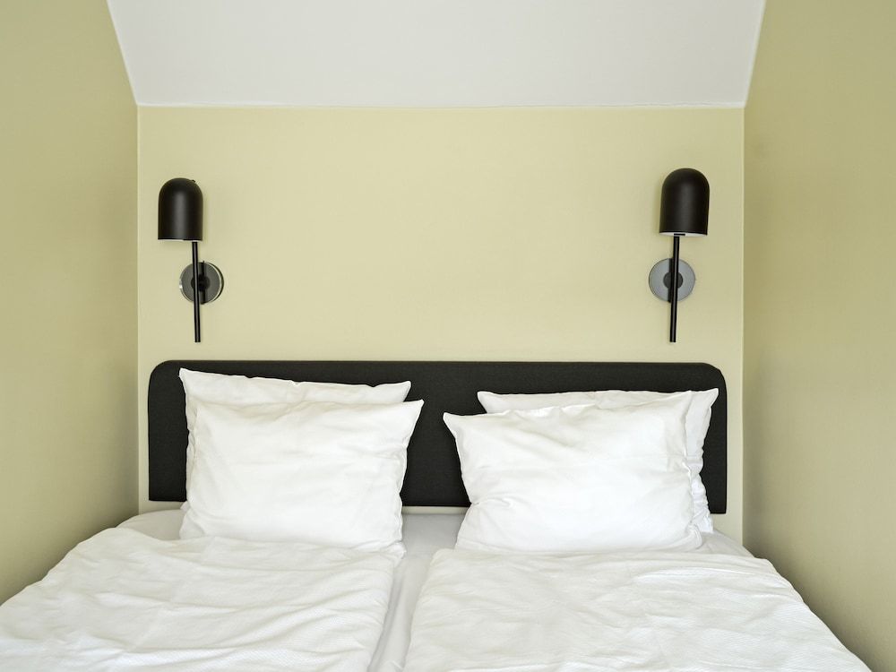 undefined Apēron Apartment Hotel 3