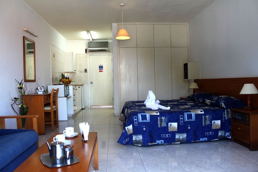 undefined Sunny Hill Hotel Apartments