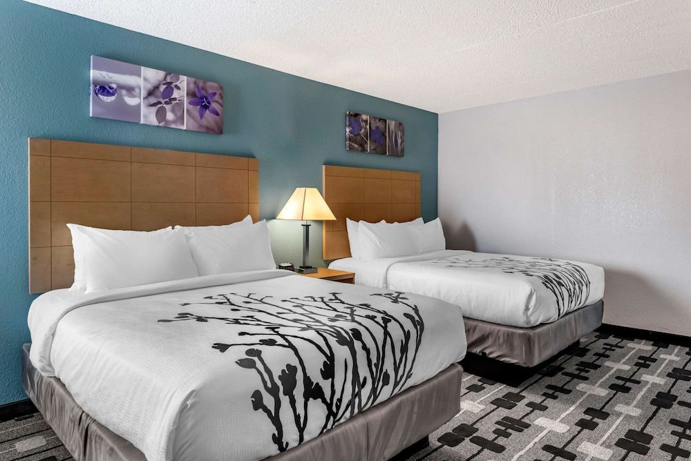 Sleep Inn Terre Haute University Area Standard Room, 2 Queen Beds, Non Smoking 3