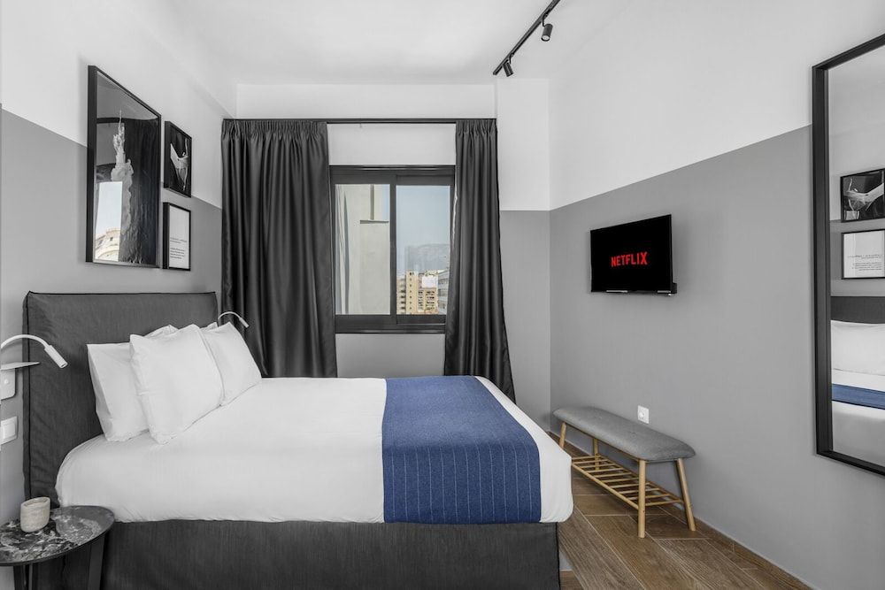 PLAY Theatrou Athens Double Room 7