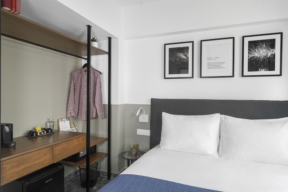 PLAY Theatrou Athens Double Room