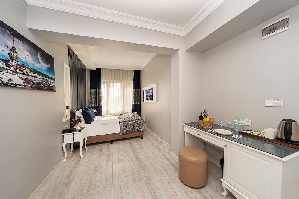 Beyazit Palace Hotel Standard Double Room 12