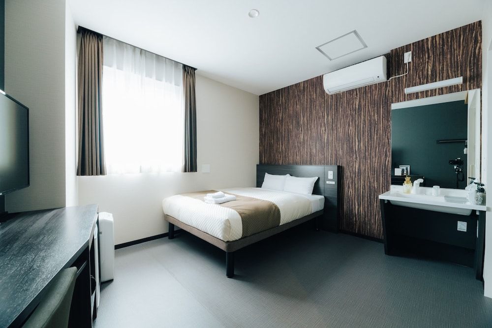Room, Accessible