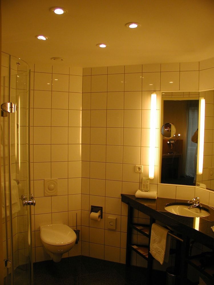 Mintrops Stadt Hotel Margarethenhöhe Comfort Double Room With Garden Access 6