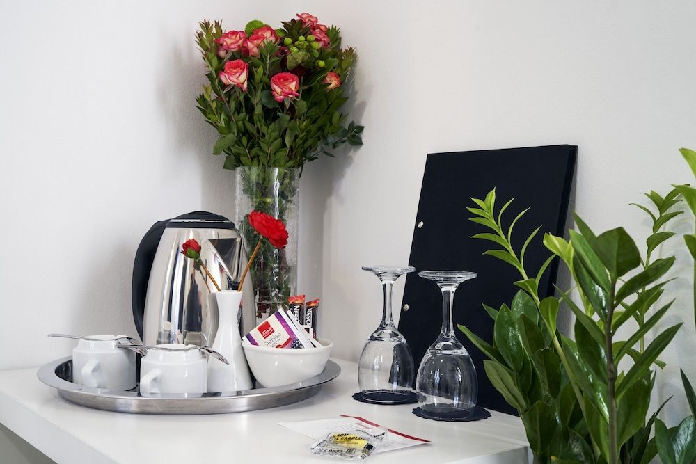 Art Hotel Like Comfort Double or Twin Room 4