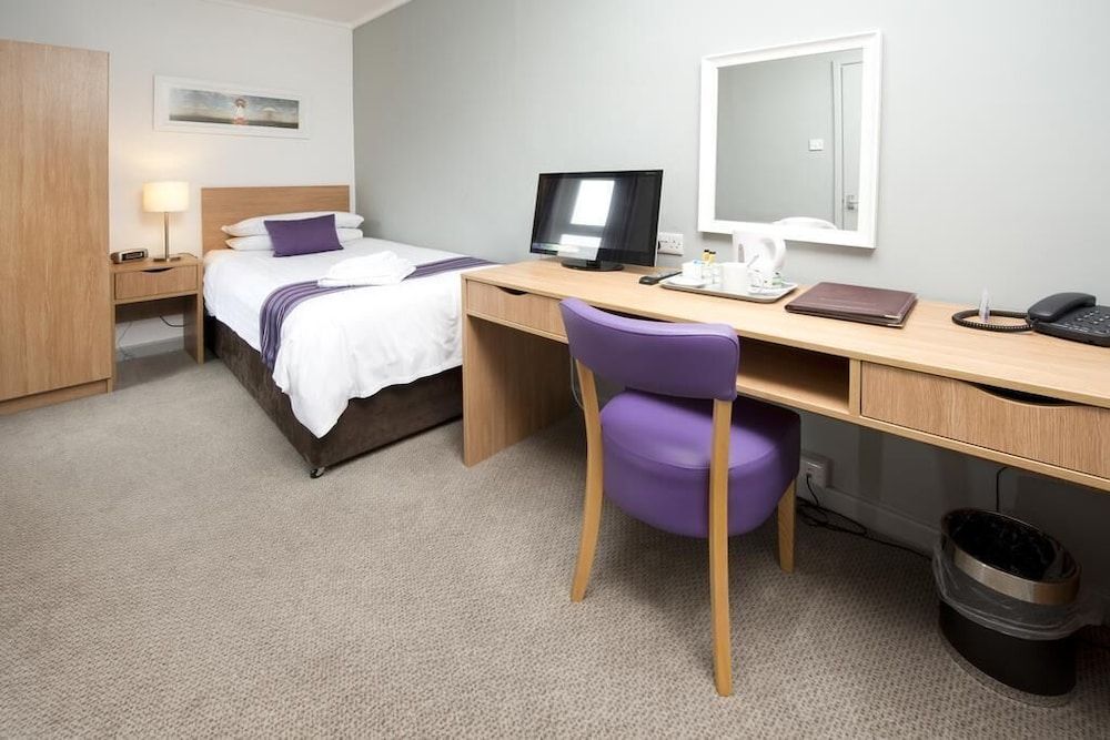 The Marine Hotel Standard Single Room 4