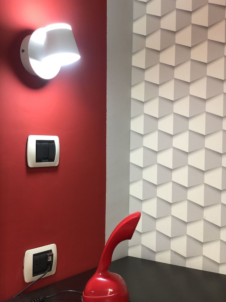 H Rooms Boutique Hotel Comfort Room, 1 Bedroom, Private Bathroom, Courtyard Area 12