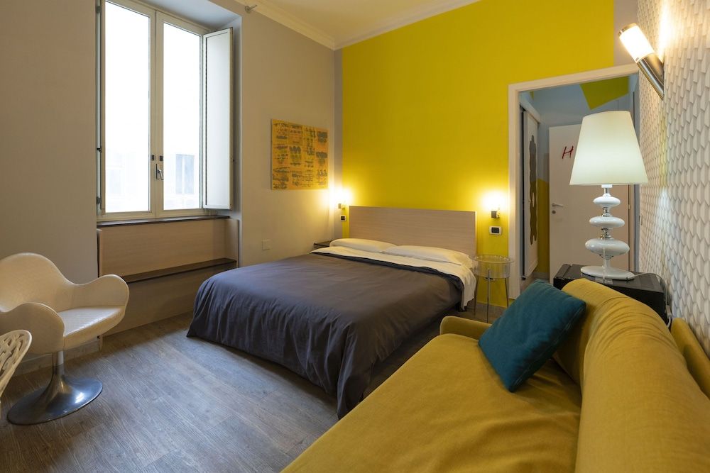 undefined H Rooms Boutique Hotel