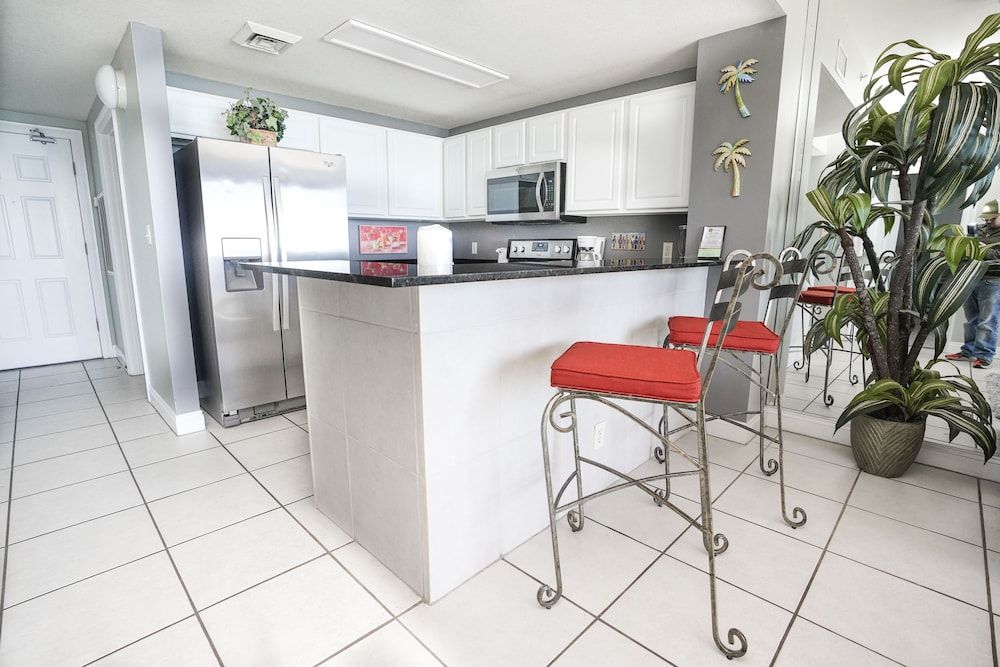 Condo, 1 Bedroom, Sea View (705E)