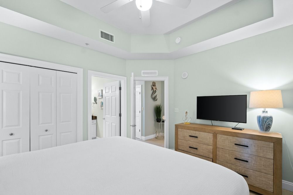 Condo, 1 Bedroom, Ocean View (2303E)