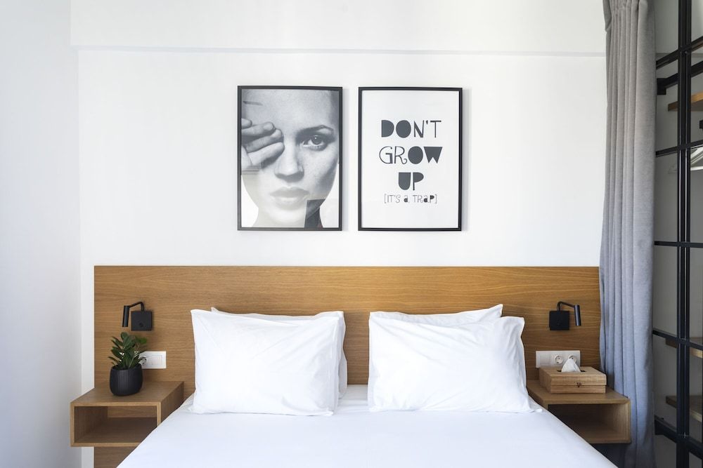 undefined Pame House 10