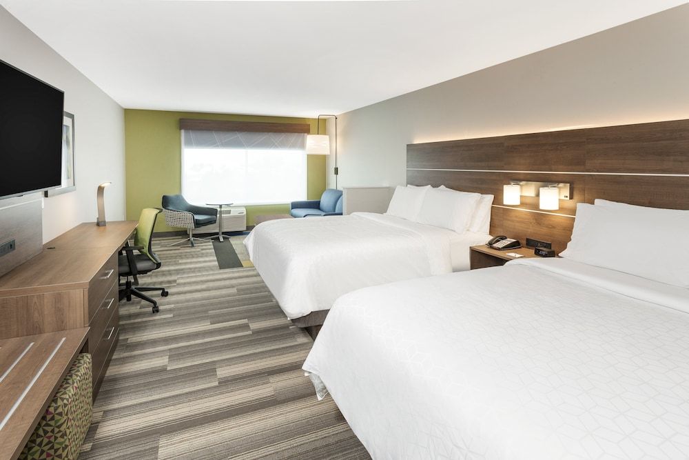 Suite, 2 Queen Beds