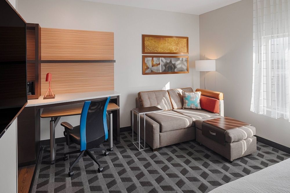 Studio, 2 Queen Beds (Mobility Accessible, Tub)