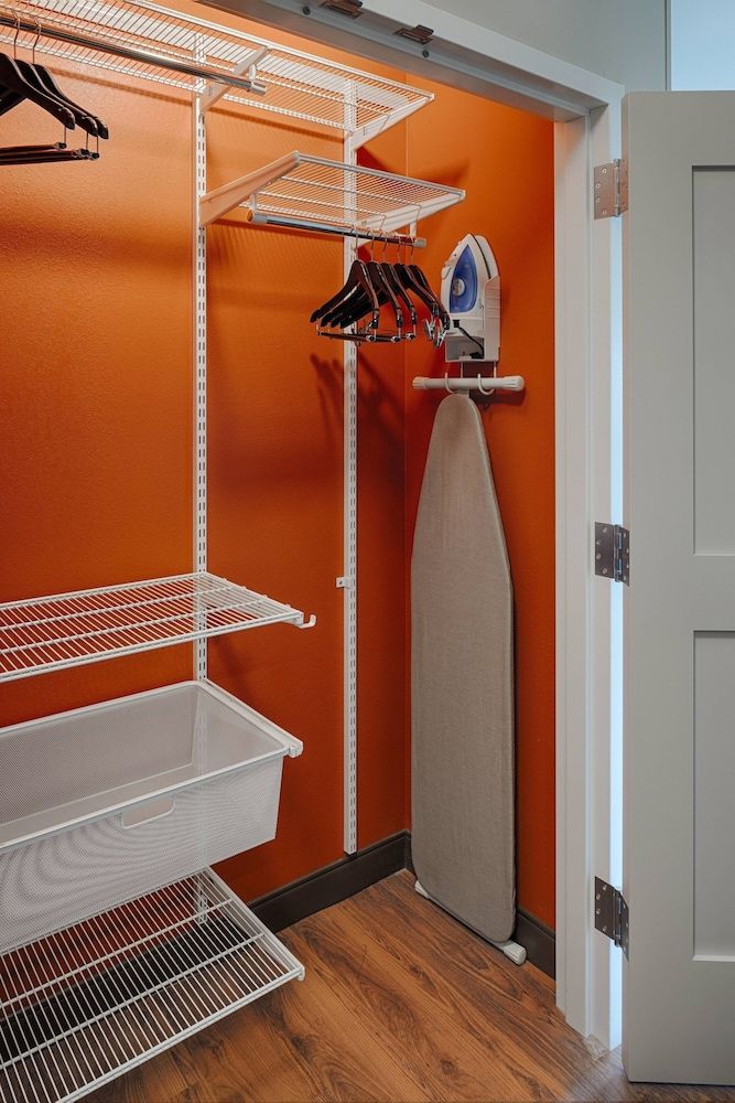 Suite, 1 Bedroom (Mobility/Hearing Accessible, Tub)