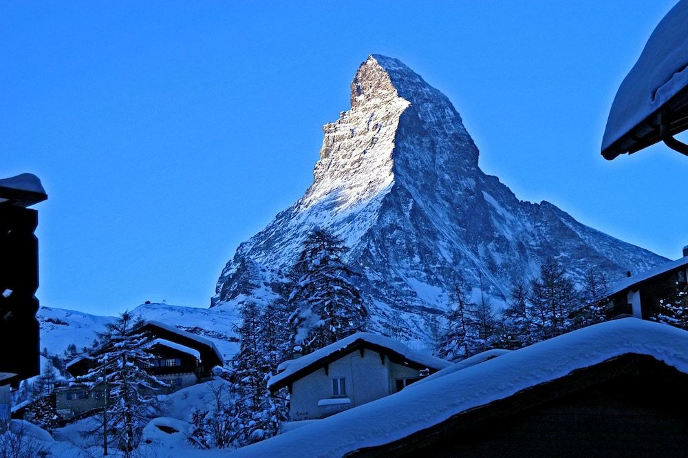 Hotel Albatros Zermatt Superior Double Room, Mountain View (Matterhorn) 3