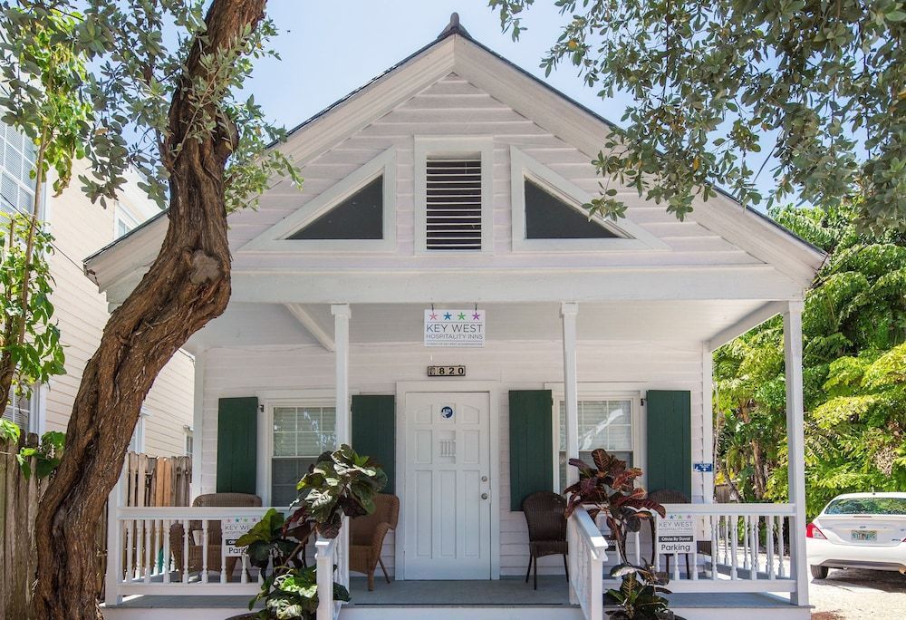 undefined Wicker Guesthouse