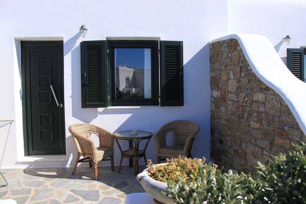 undefined Maroulinas View Studios & Apartments 6