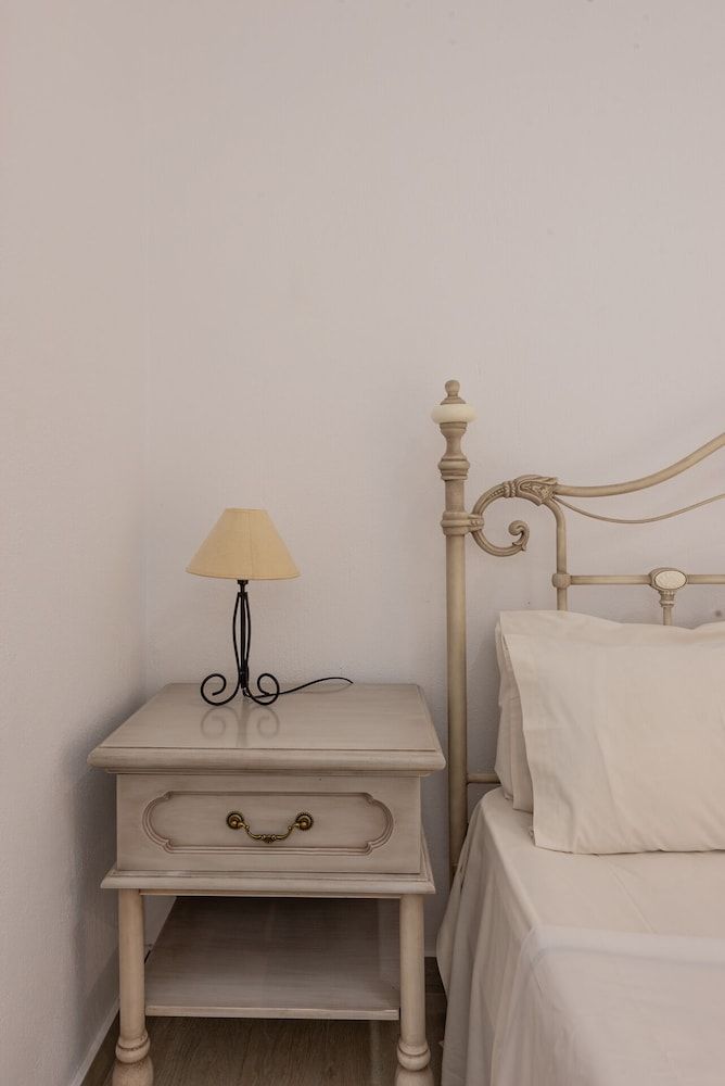 Maroulinas View Studios & Apartments Standard Apartment 4