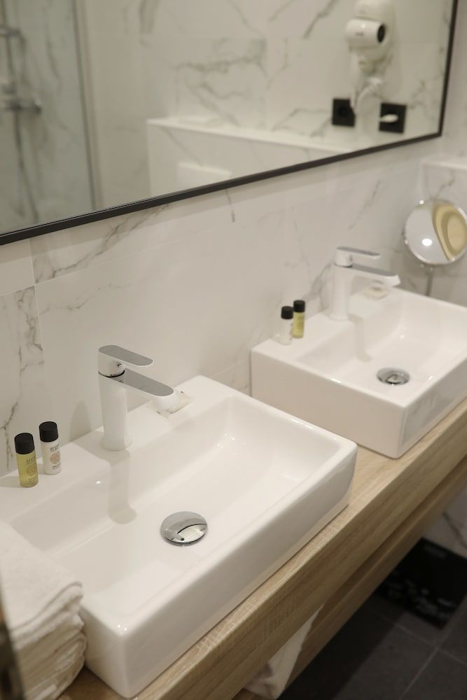 Teatro Verdi Hotel Superior Double Room 4